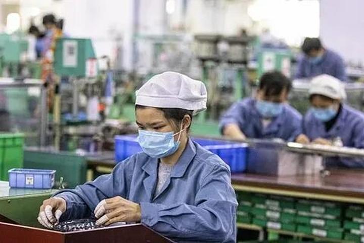 Hotspot Matrix và Người Phụ Nữ 